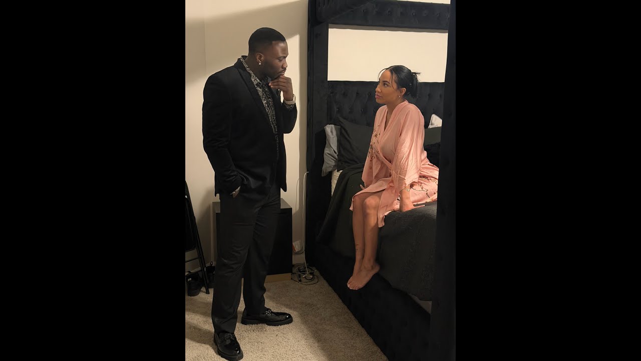 When Brittany’s smart mouth makes Melissa bring J Mo to his knees!