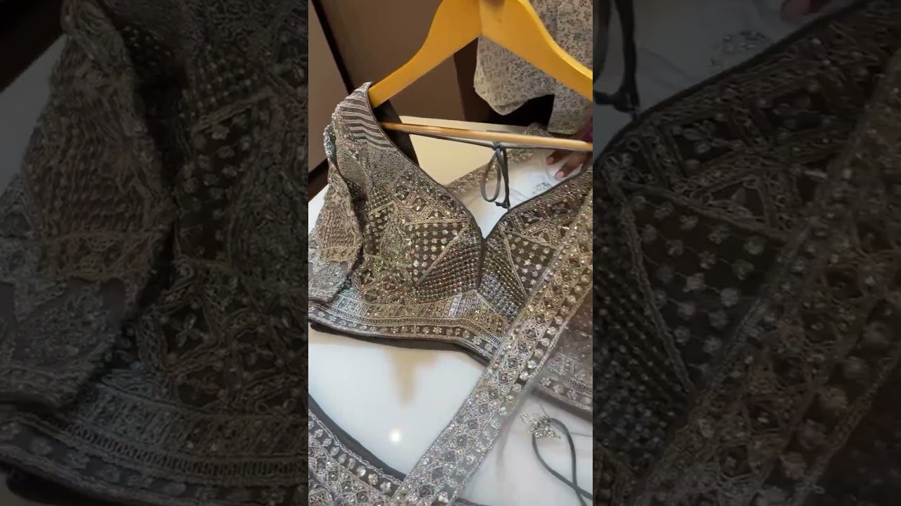 #bollywood #indianarmy #love #song #bollywoodsongs #fashion #songlyrics #jewellery