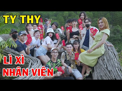 Video Ty Thy thưởng nóng cho nhân viên tại Đà Lạt - Ty Thy... - youtube