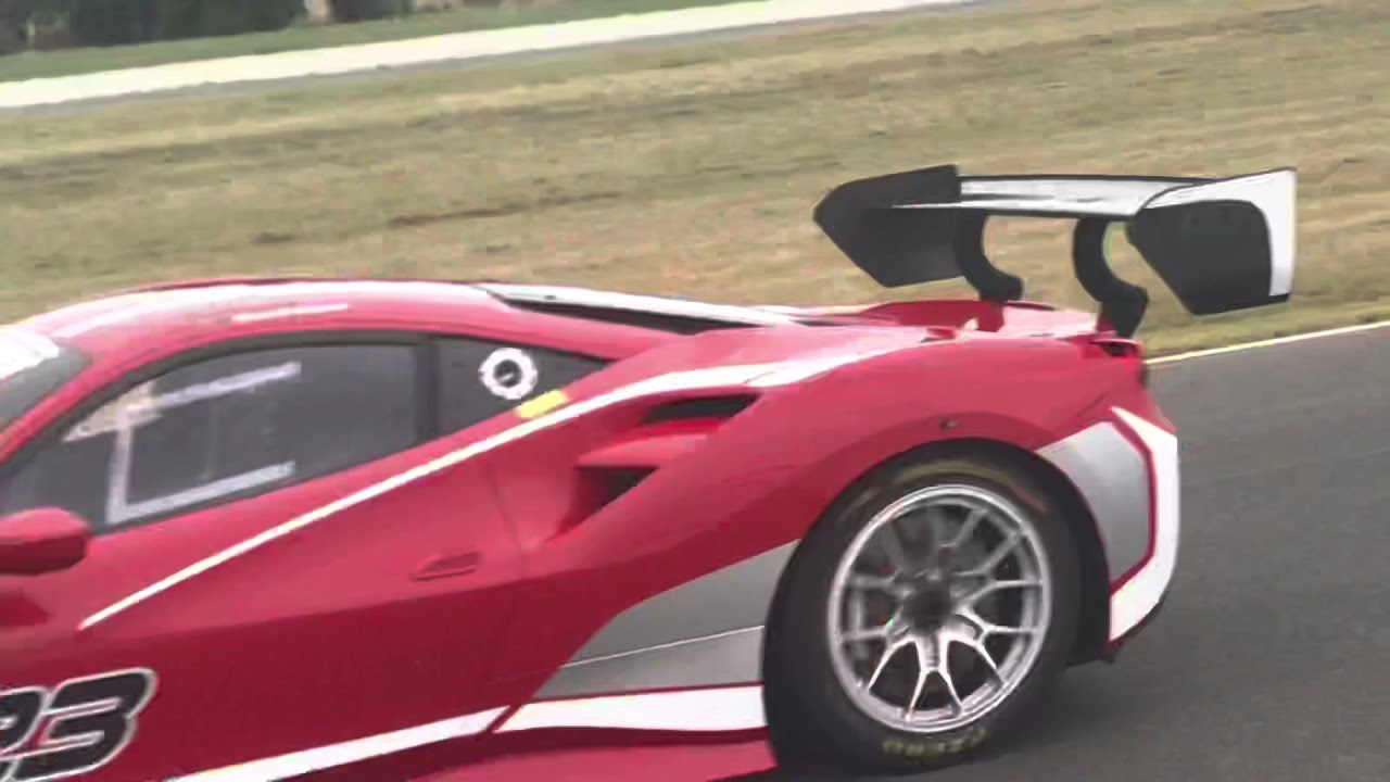 Ferrari 488 Challenge Evo’s