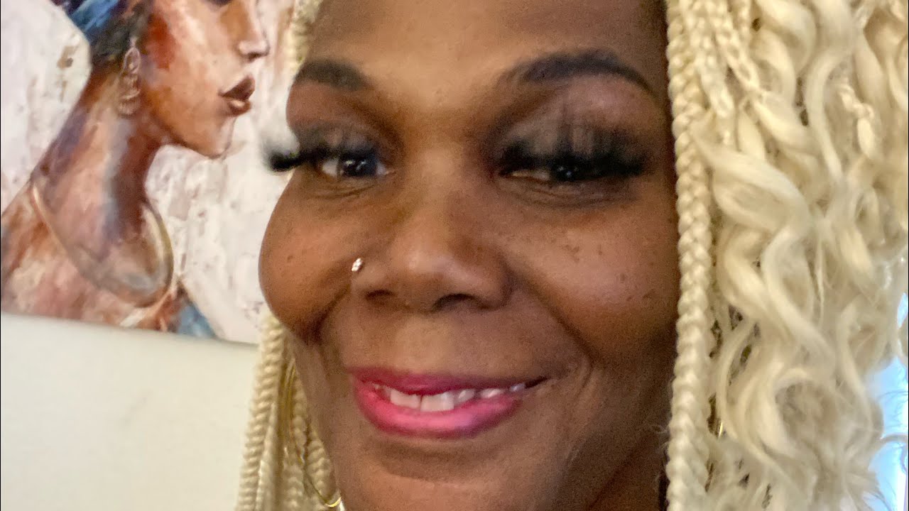 comedian-loretta-brown-ask-the-devil-sister-ester-s-aka-granny-this-for