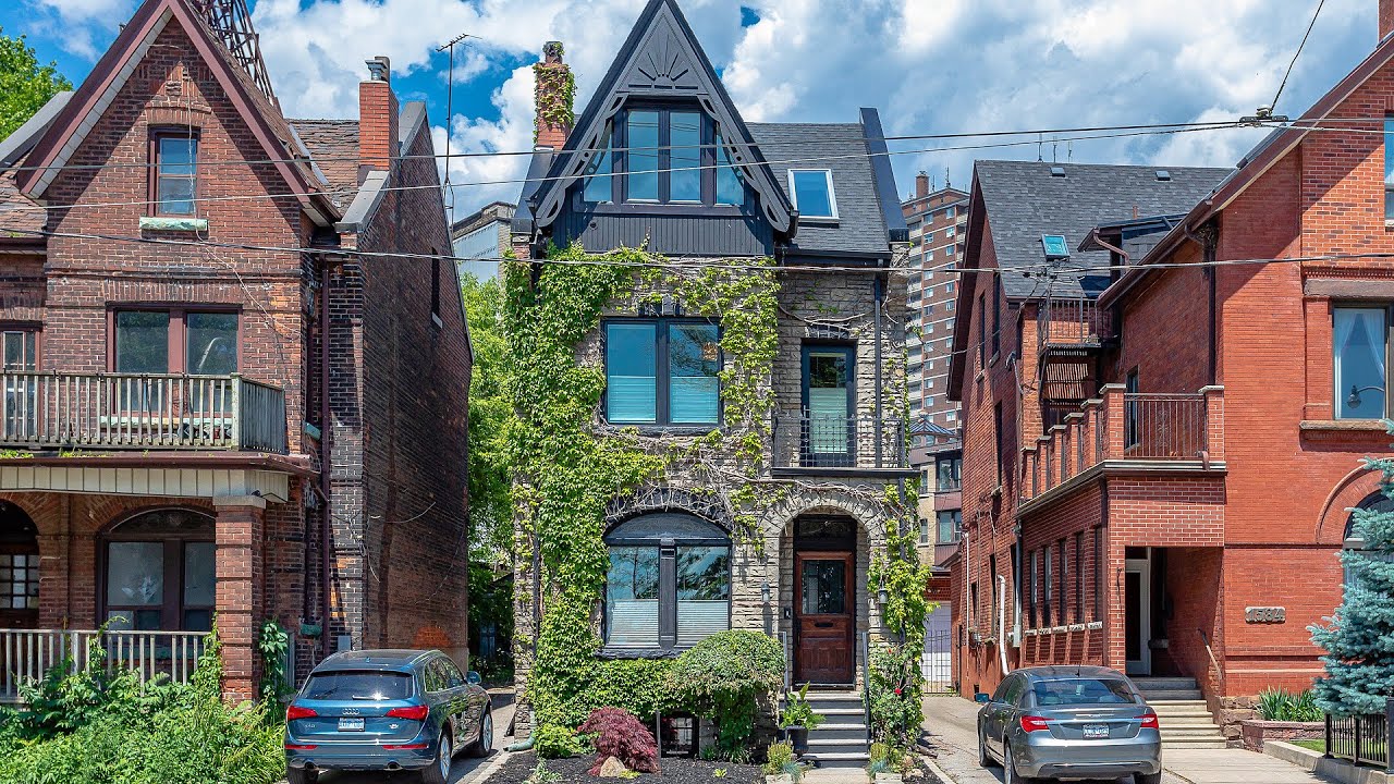 1586 King Street West, Toronto, ON