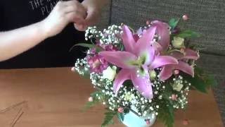 Изготовление букета (Оазис) с цветами ♥Лилии, Альстромерия, Кустарные розы♥ на заказ(ДС Ваш Сладкий Букет http://www.dsvsb.ru/ Мы на YouTube https://www.youtube.com/channel/UCEVs1MRnNRRJ86z2FS5Bu_Q Мы в ВКонтакте ..., 2016-06-03T13:37:25.000Z)
