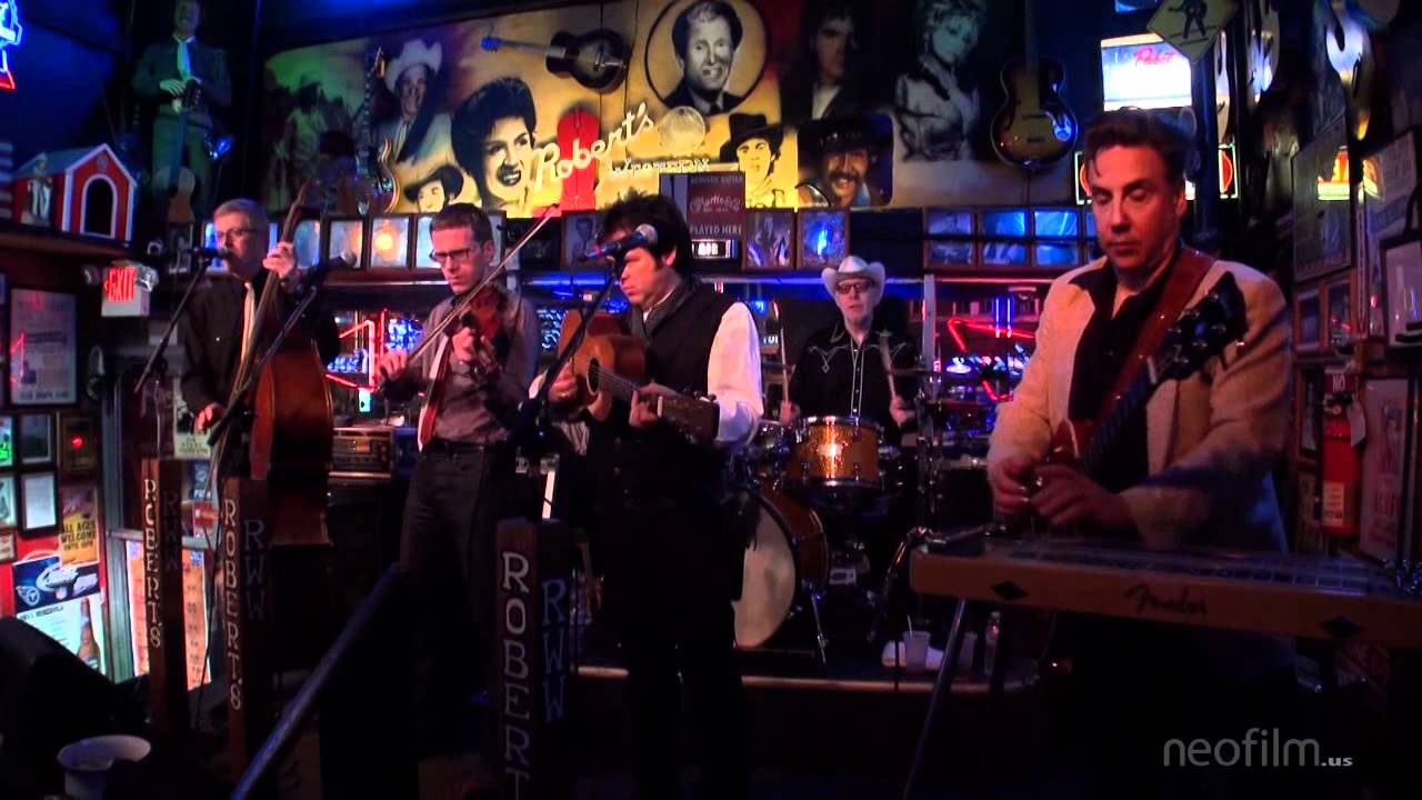 Jesse Lee & Brazilbilly 16 at Robert's Western World in Nashville