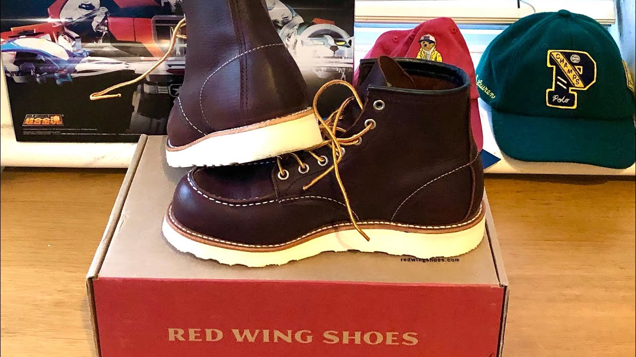Red Wing 8138 Moc Toe + On Feet