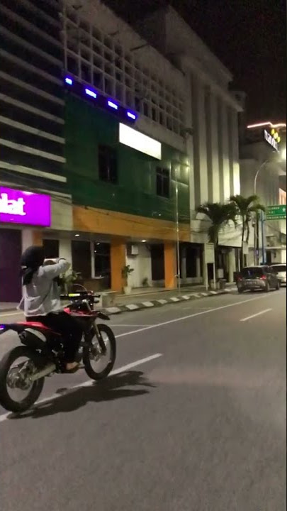 viral ditiktok cewek naik crf sambil pargoi...pargoi/joget tiktok