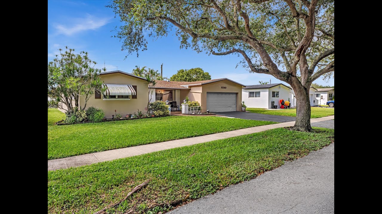 9280 SW 54th Street Cooper City, FL
