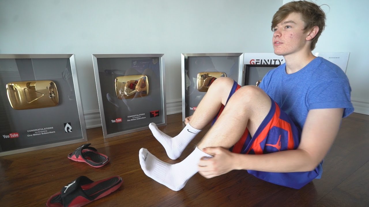 FaZe House LA - Blaziken