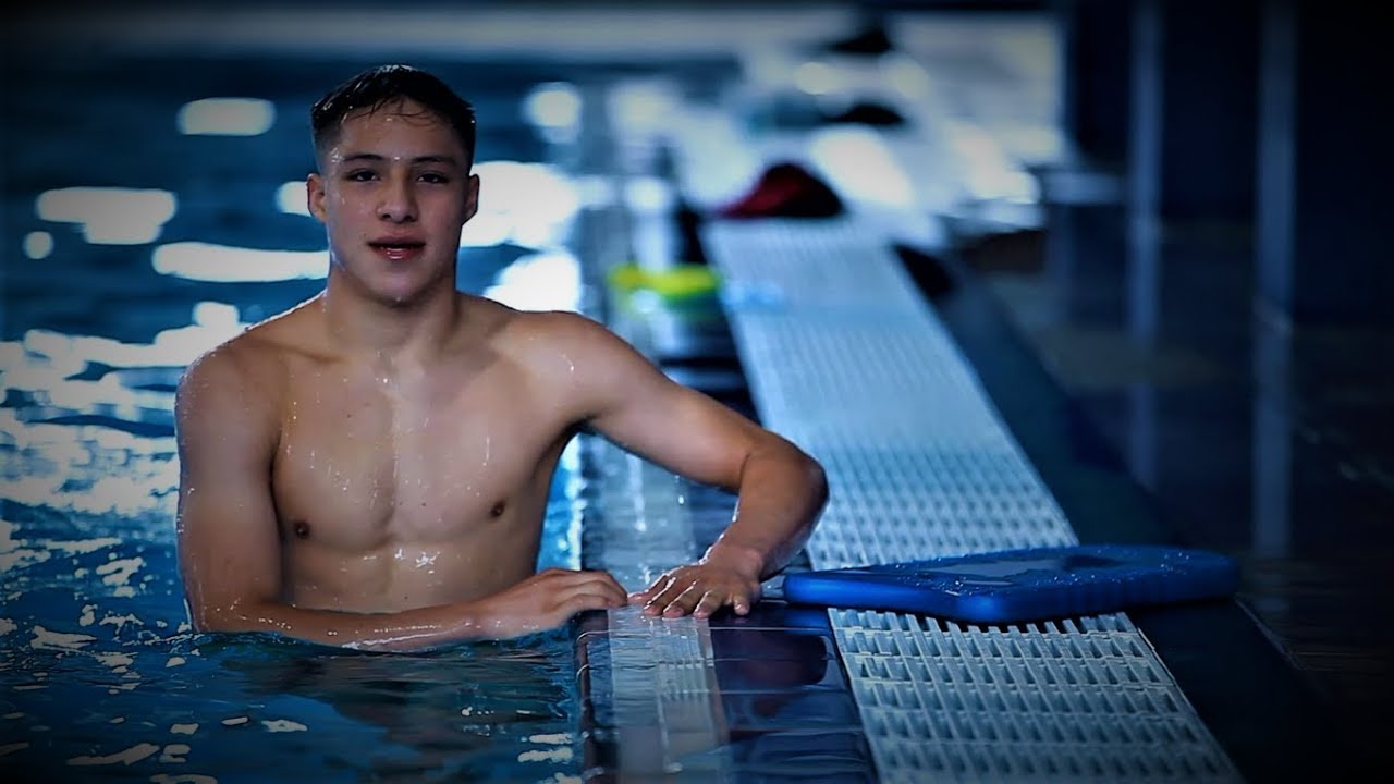 Osmar Olvera promesa de los clavados mexicanos. - YouTube