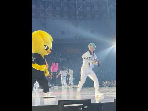 Felix Dancing With Bbokari Straykids