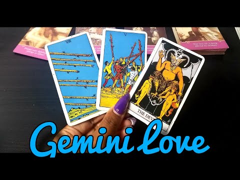 GEMINI♊THEYRE EITHER CRAZY ABOUT U OR JUST CRAZY 🤣🤔Tarot LOVE Reading