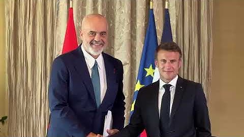 Top Channel/ Kryeministri Rama takohet me presidentin Macron në Bratislavë