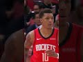 Bari opens with a trey 👌 #rockets