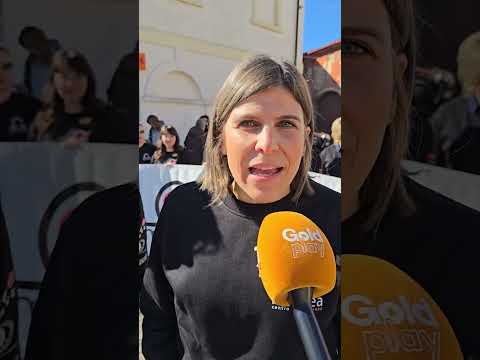 Video Uno striscione per dar alzare la testa alle donne e a chi le sostiene: Senza consenso è stupro
