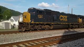 CSX 4567 Leads An Empty Coal Train