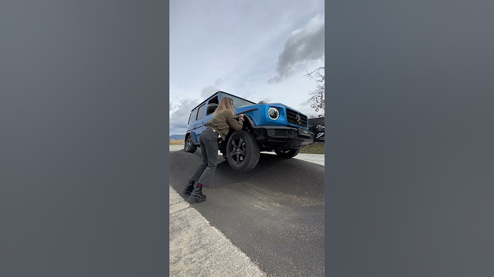 OMG - this G-Wagon REALLY tips over 😰 #Shorts | G-Klasse | G 500 | Jessicarmaniac