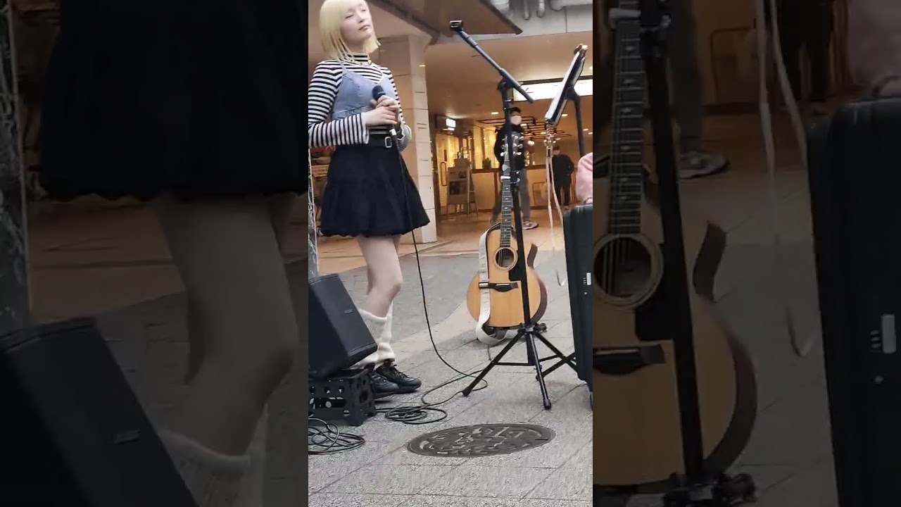 パクユナ(박유나/ParkYoona)さん　近鉄四日市駅ふれあいモ−ル前路上ライブ⑬　2026年2月22日日曜日16時から オリジナル曲冬の魔法