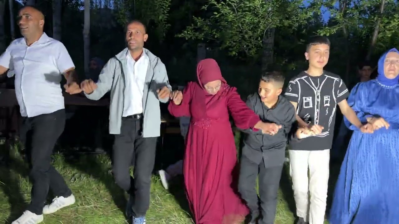 Dünyanın en büyük zenginliği bu mutlu gün olsa gerek