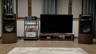 Audio Research CD8 / Line Magnetic LM-219 IA / JBL K2 S4800 ~ The Aristocrats - Furtive Jack