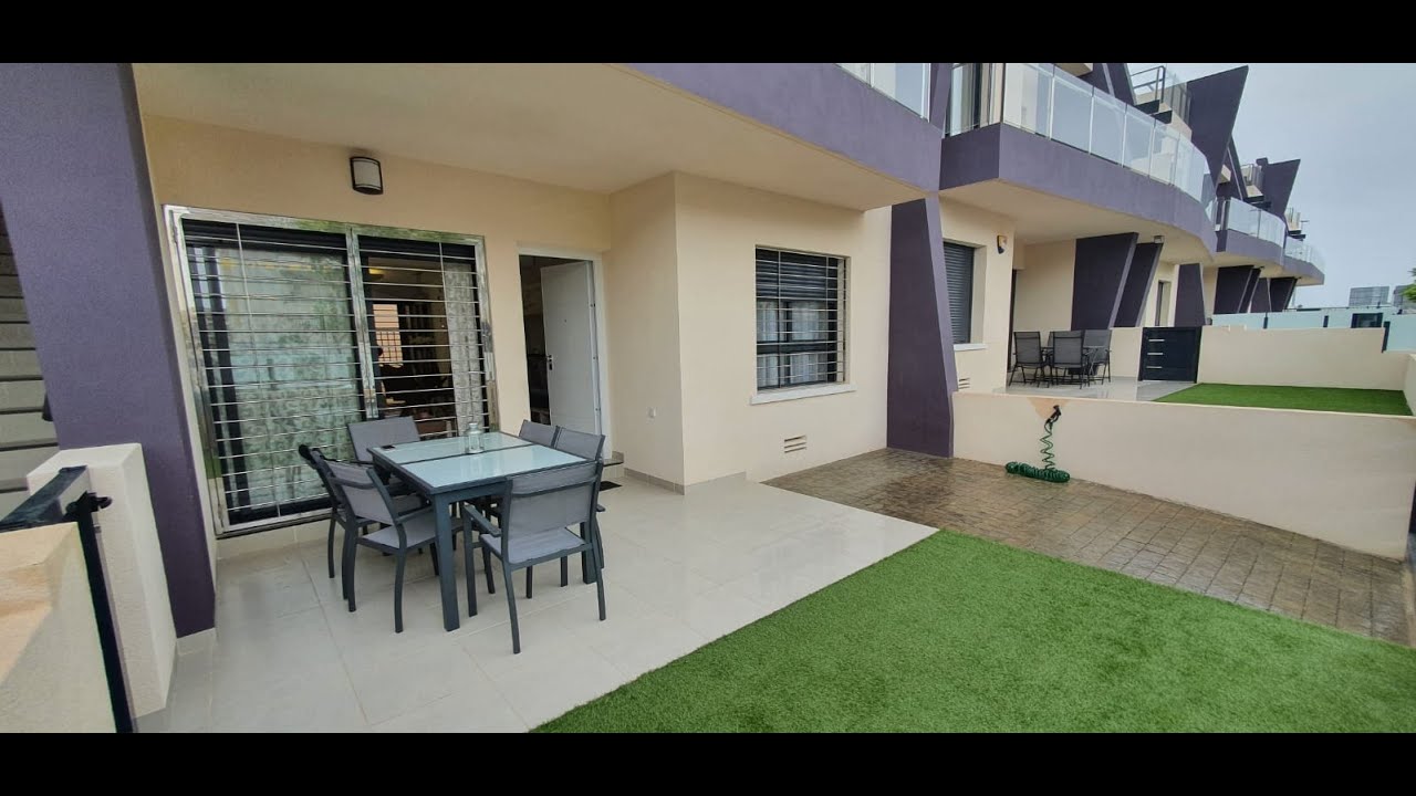 Beautiful and modern ground floor apartment with garden, at only 600