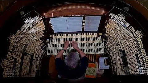 Organist Scott Breiner plays patriotic music on the largest pipe organ in the world!