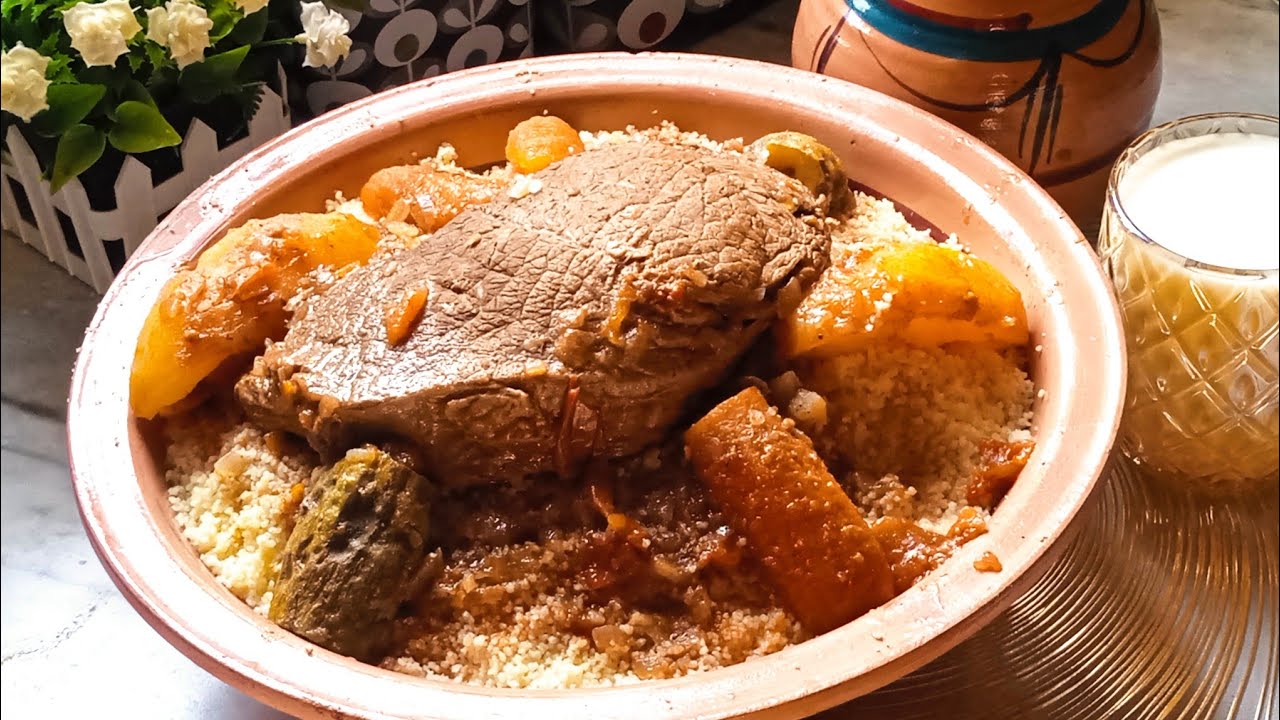 الطعام الكسكس التقليدية الحزائري🇩🇿مرقة حمرة بلحم البڨري ساهل وبنين