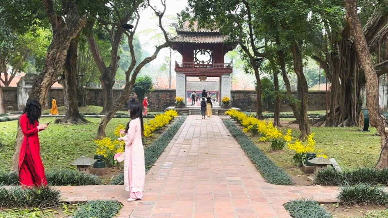 Peaceful Morning Walk at Temple of Literature (Van Mieu), Hanoi Vietnam | 4K