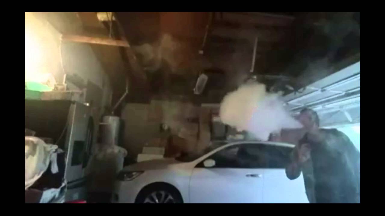 CLOUD DENSITY / COMPETITION JUICE FROM KAOS VAPOR