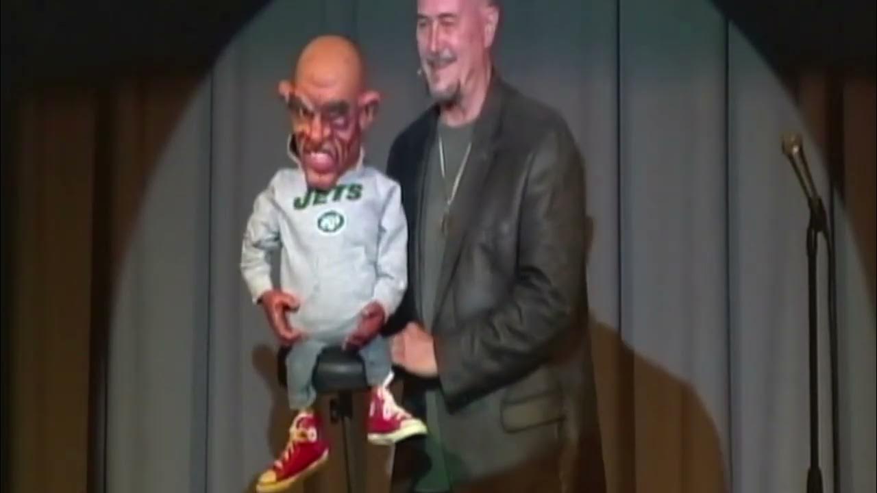 Comedian Ventriloquist Marc Rubben with Max on ventriloquism & Names