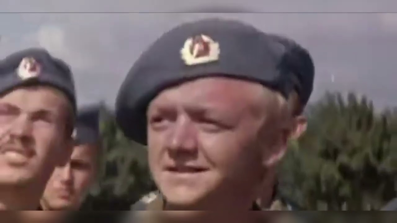 Сергей Яровой, Валерий Ободзинский - Марш десантников ("Между небом и землёй") 