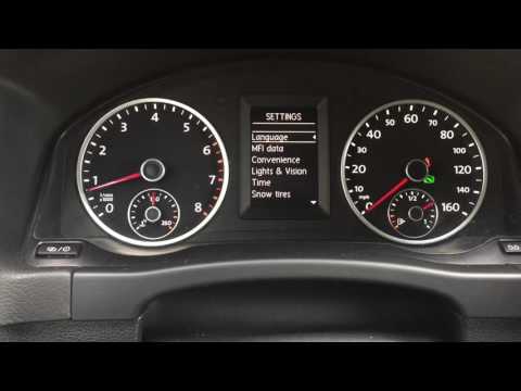 VW/Volkswagen Tiguan How to Adjust the Time and Clock