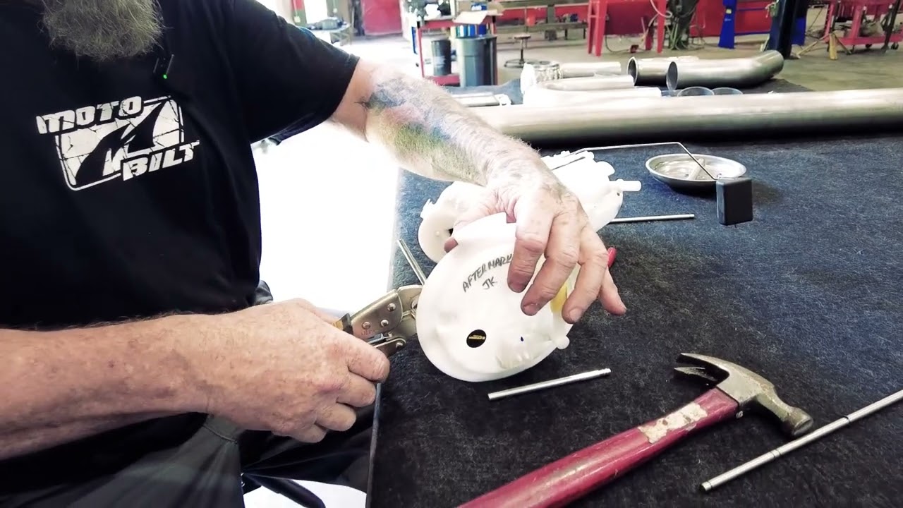 Installing the Motobilt In Tank Fuel Extension Rods for Jeep JK YouTube