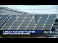 Gov. Green extends solar tax credits for Hawaii residents, firms
