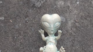 The Extraterrestrial Miracle (2021 Christmas Special)
