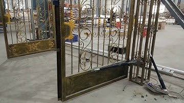 Long lasting automatic swing gate opener PKM C01 L