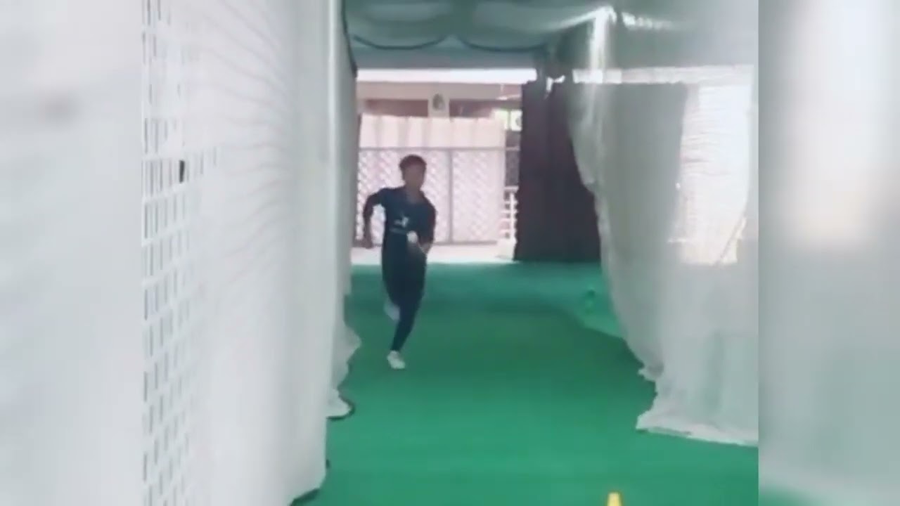 Shaheen Shah Afridi Bowling Action Copy in Pakistan | Cric7 Videos |