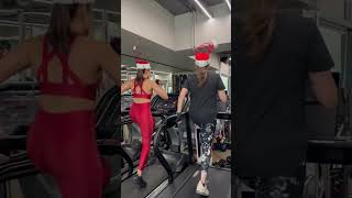 Christmas vibe with my workout tribe ?️‍♀️?