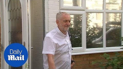 Jeremy Corbyn refuses to answer reporter