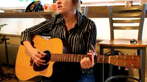 Joanne Perry