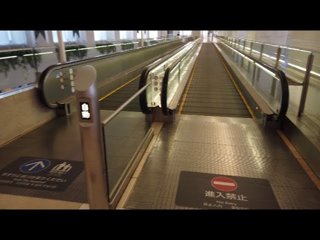 ゲートシティ大崎 9X エスカレーター 2X ムービングウォーク 1X