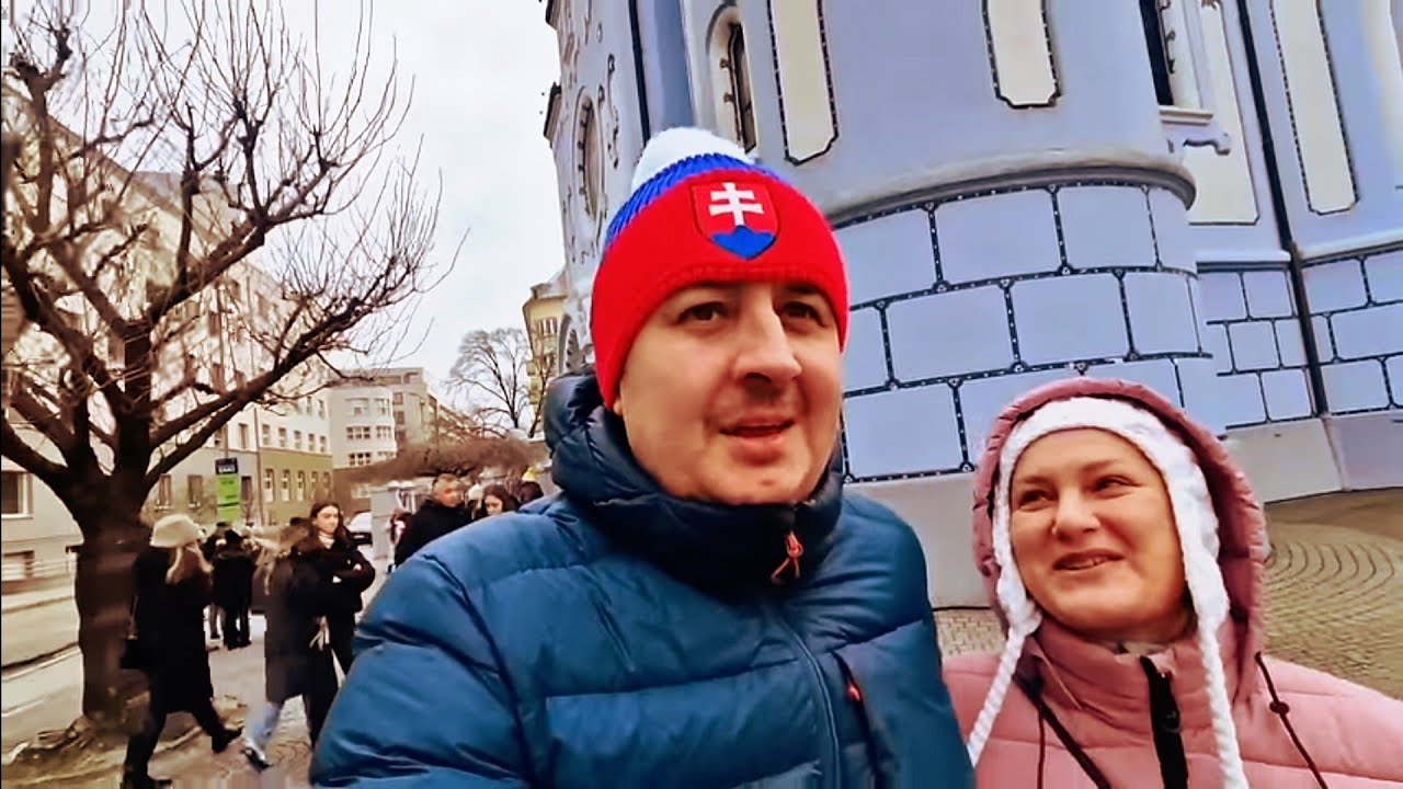 Bratislava: Orașul cu un OZN pe pod