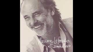 Video thumbnail of "Maxime Le Forestier C'est une maison bleue un succès accroché à notre mémoire with lyrics"