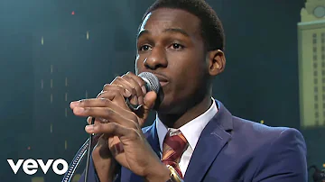 Leon Bridges - Twistin' & Groovin' (Live on Austin City Limits)