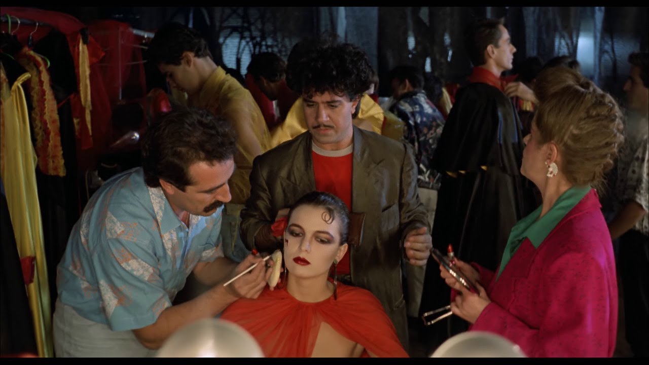 PEDRO ALMODÓVAR en Matador (1986) [HD] | FlixOlé - YouTube