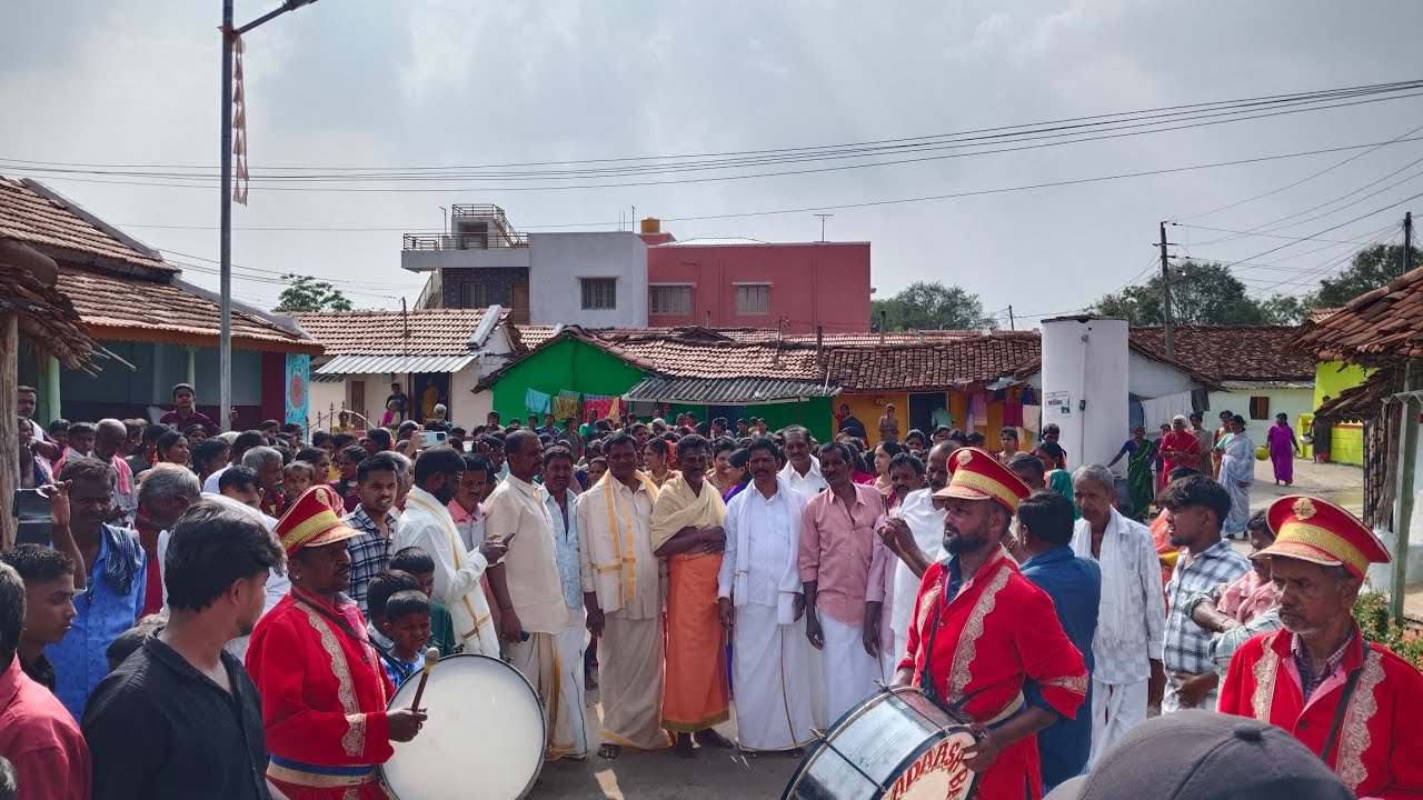 ಶ್ರೀ ಯೋಗೇಶ್ವರಿ ತಾಯಿ ಜಾತ್ರೆ ಮೊದಲ ದಿನ: ಗಂಗೆ ಪೂಜೆ ಮತ್ತು ಹೊಸ ನೀರು ತರುವ ಸಂಭ್ರಮ