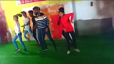 Suruchi Gupta  song tum par hm hai atke dance on r...