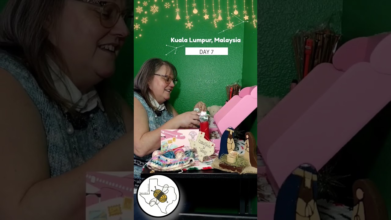 TEXAS VLOGMAS DAY 7 featuring CharmingEwe 25 Days Around The World Advent 