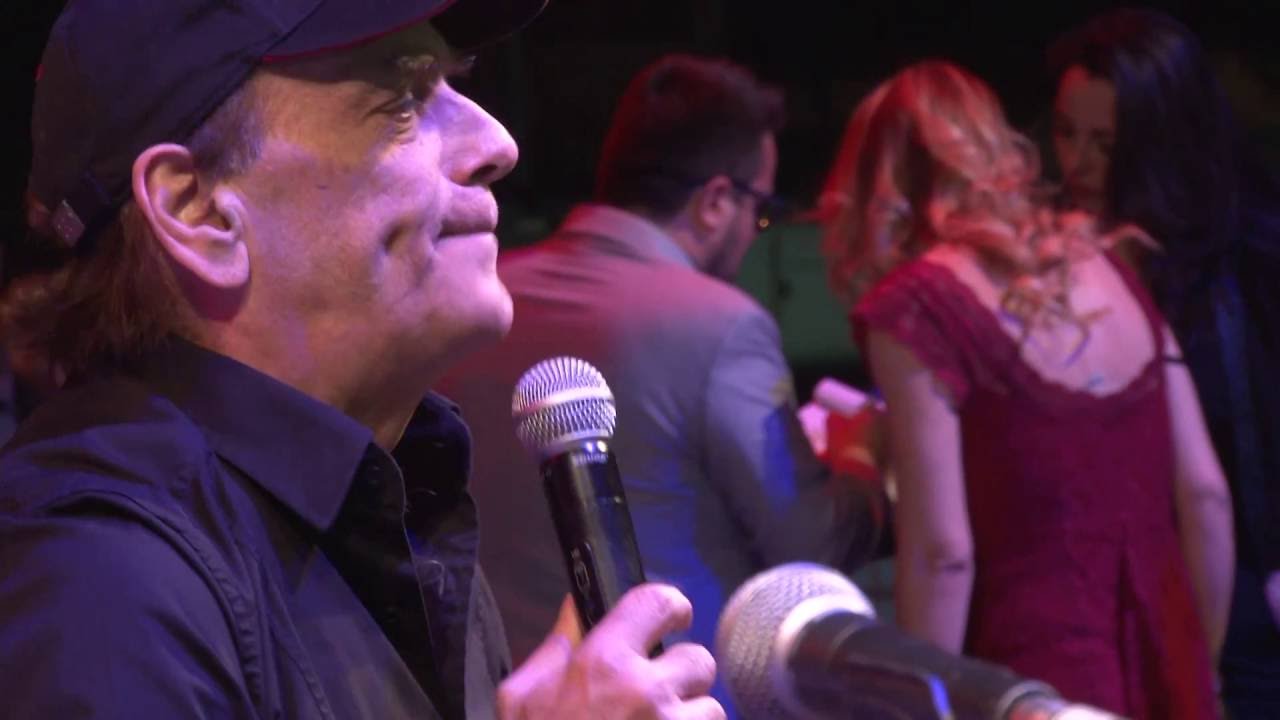 Gigione Il BALLO del CAVALLO - Live Crotone - 2016 - la prima volta - crotone in serie A