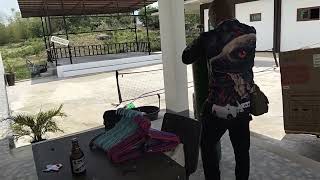 FOREIGNER IN THE PHILIPPINES FINALLY ABLE TO BUY TWO OXYGEN TANK 