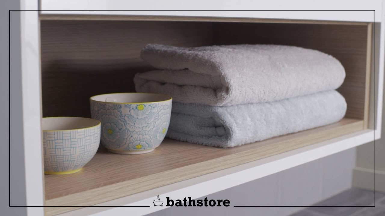 Lincoln 800 two-tone wall mounted vanity unit